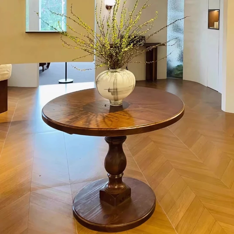 French retro solid wood round dining table, American medieval coffee table