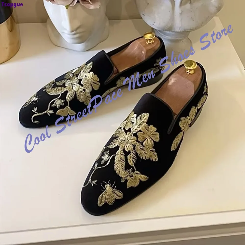 Luxury Floral Embroidered Men Loafers Black Color Velvet Slip On Pointed Toe Flat with Shallow Wedding Formal Dress Shoes