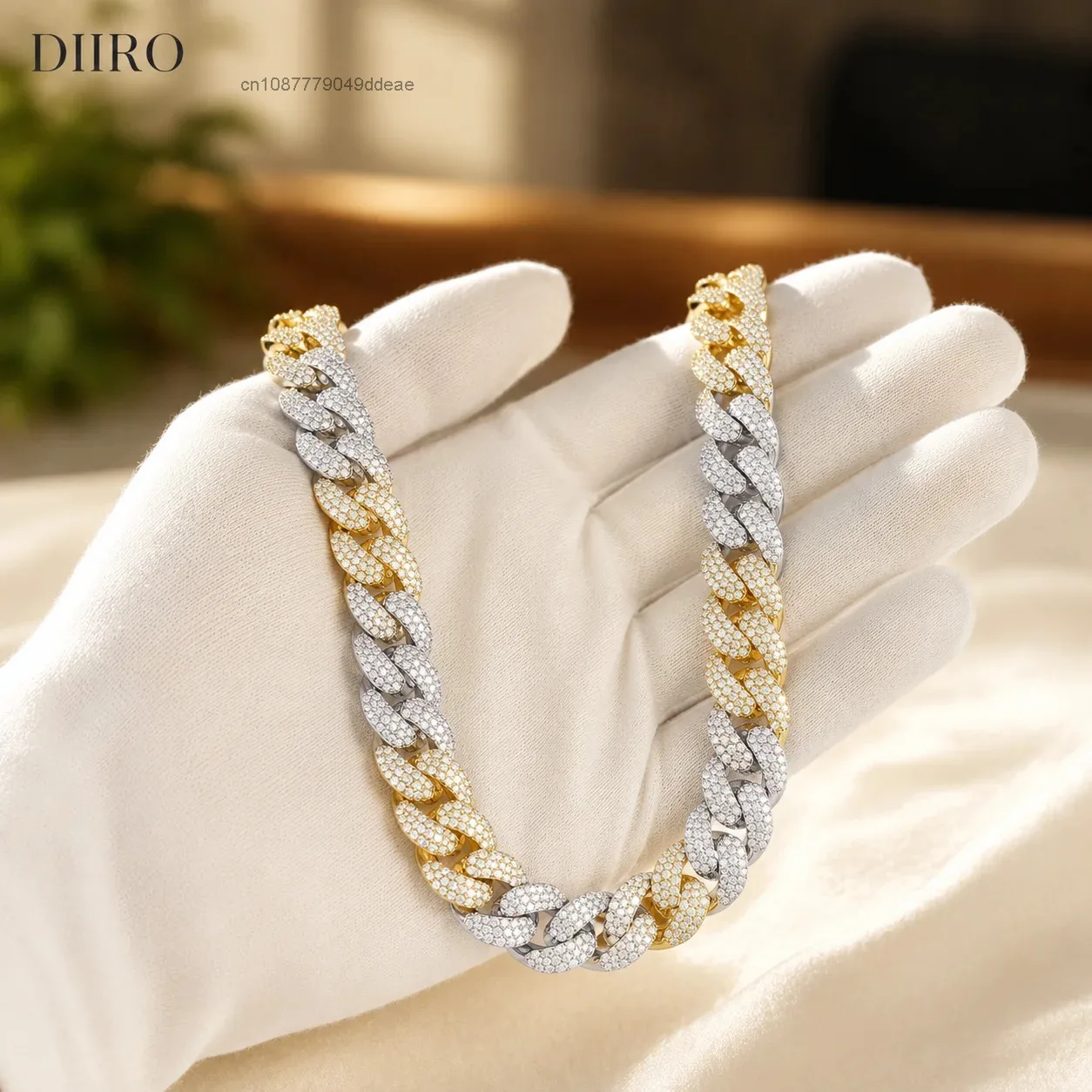 Quality Top Luxury 925 Silver Moissanite Cuban Link Chain Diamond Look Necklace for Fashion Party and Special Occasions For S