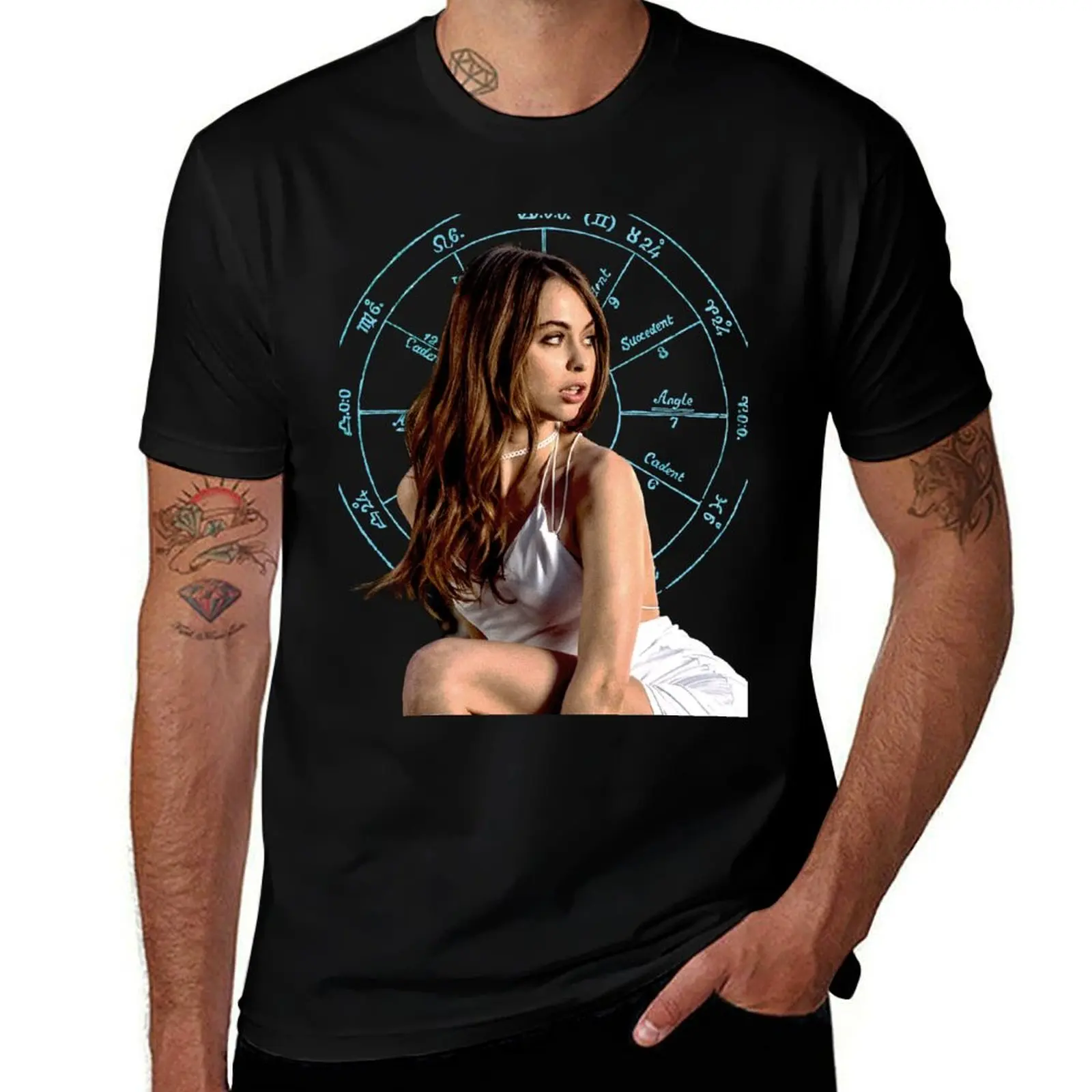 

reid riley T-Shirt Casual Simple Design Short Sleeve Shirt