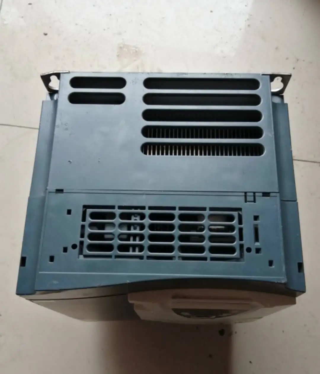 Sch ATV71HD11N4Z Variable AC Speed Drive Inverter - inquiry