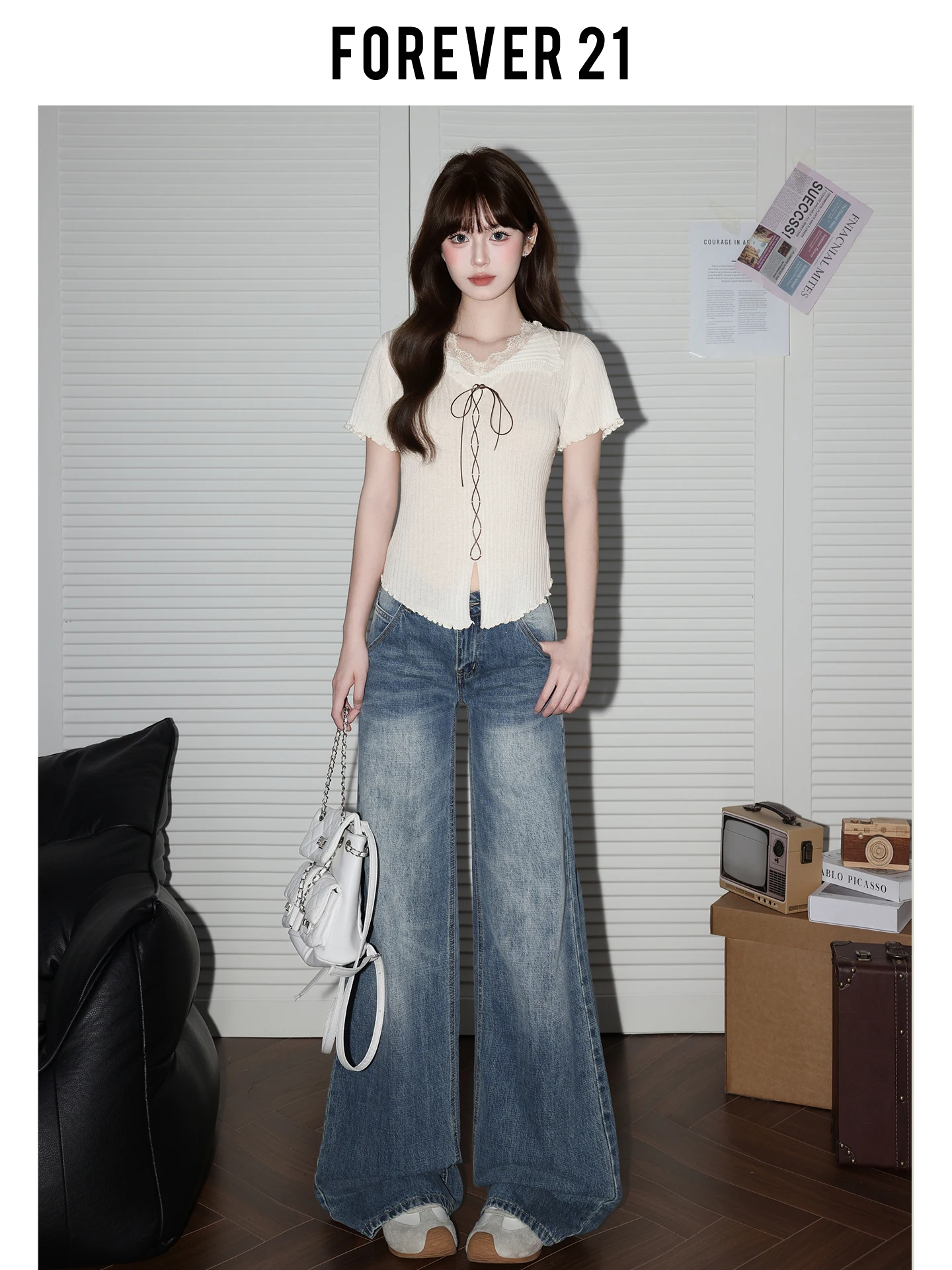 Calça Jeans Feminina Forever 21 Estilo Americano Cintura Baixa Reta Vintage de Verão com Efeito Emagrecedor e Comprimento Longo Casual