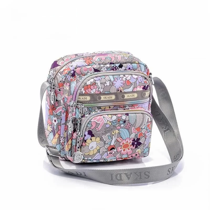 Women's Canvas Crossbody Bag Multi-Layer Large Capacity Single Shoulder Bag Casual Style Mom Bag Small Bag Soft Handle