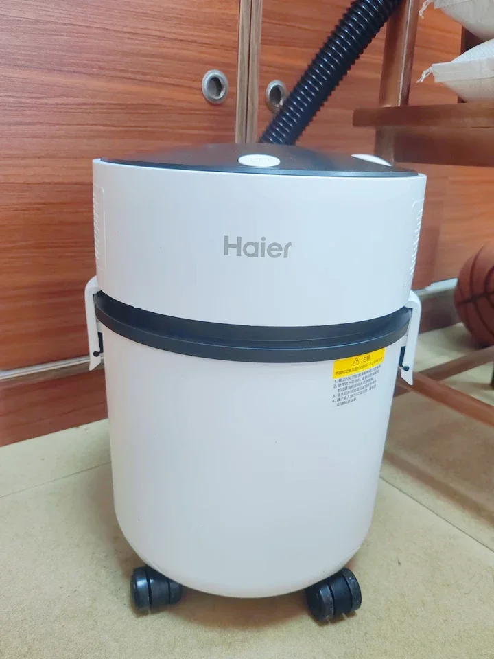 Household Vacuum Cleaner Large Suction Power Seam Cleaning Cat Hair Suction Bucket Type Multifunctional vacuum cleaner