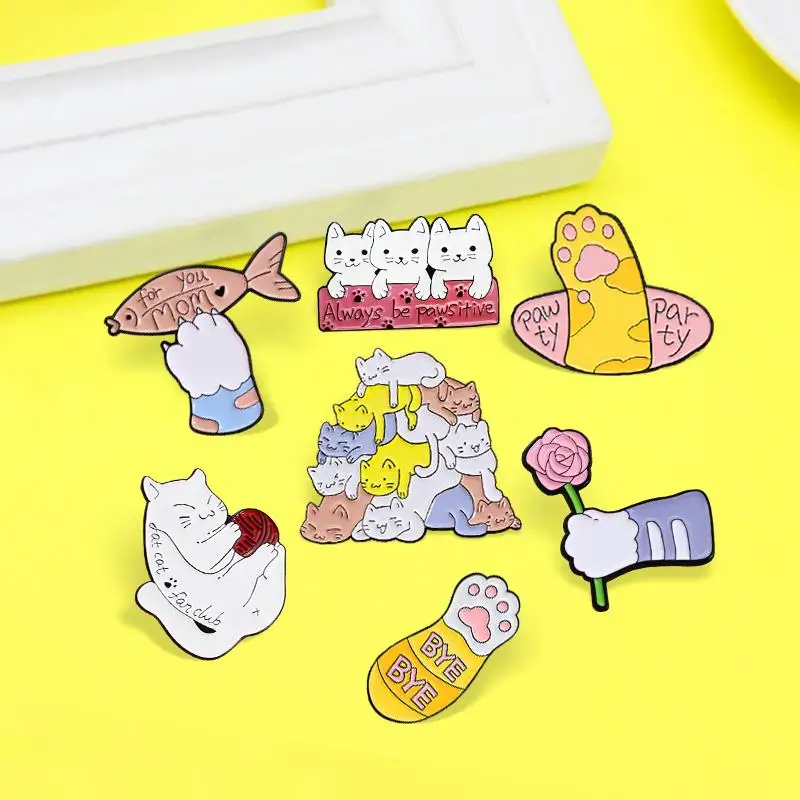 

Cartoon Cat Club Enamel Pin Colorful Pets Cat Claw Foot Fish Rose Cute Animal Brooches Lapel Shirt Bag Badge Jewelry Accessories