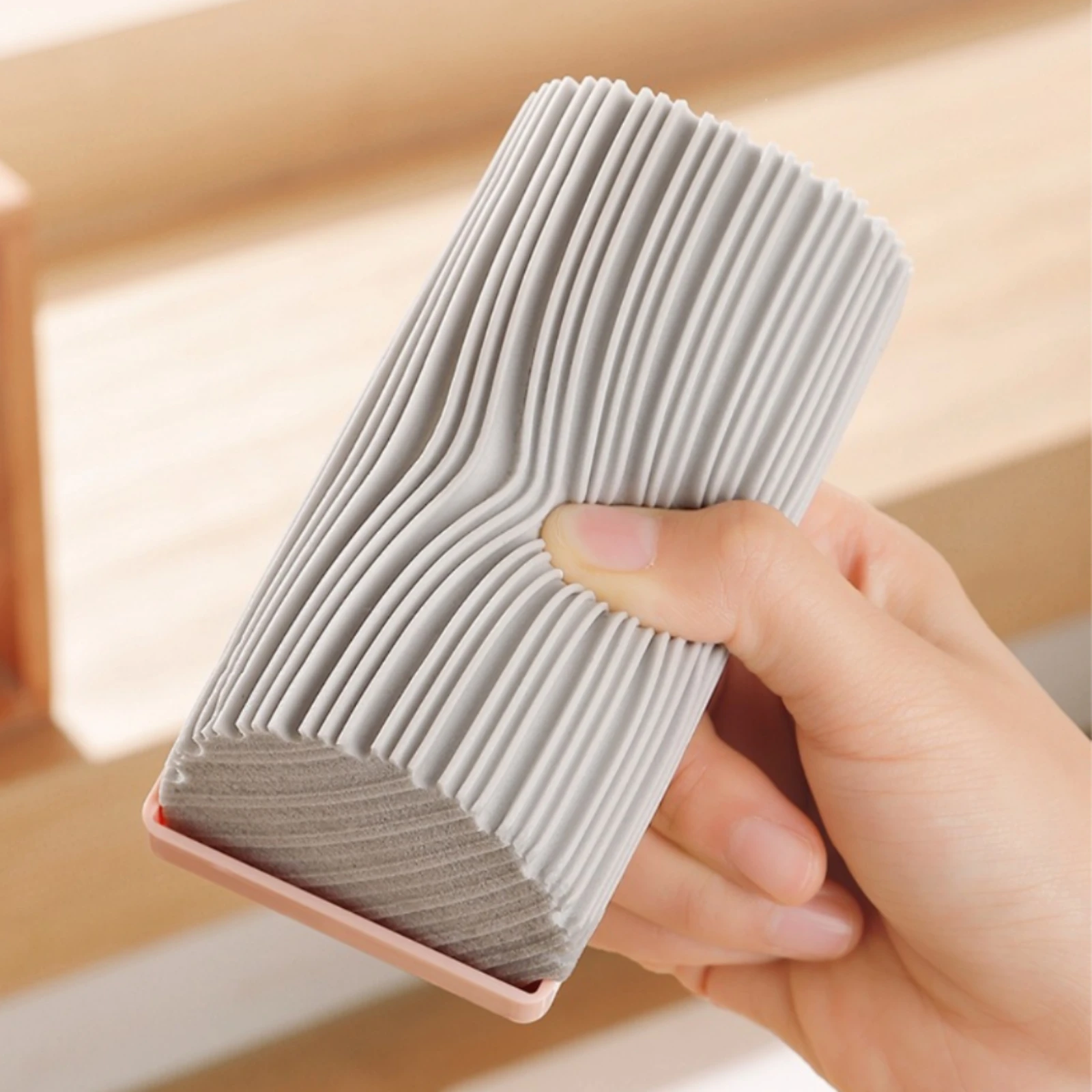 Handheld Sponge Scrubber Plastic Frame Arched-Handle Scrubber Sponge Cleaning Block Hand Grip Scouring Pad Compact for Kitchen