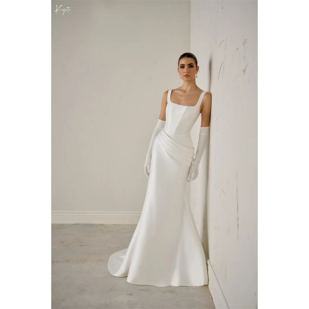 فستان زفاف كيوتو مخصص بياقة مربعة بيضاء حورية البحر مطوي ذيل طويل فيستدوس دي نوش برباط من الخلف سهرة رسمية 2025