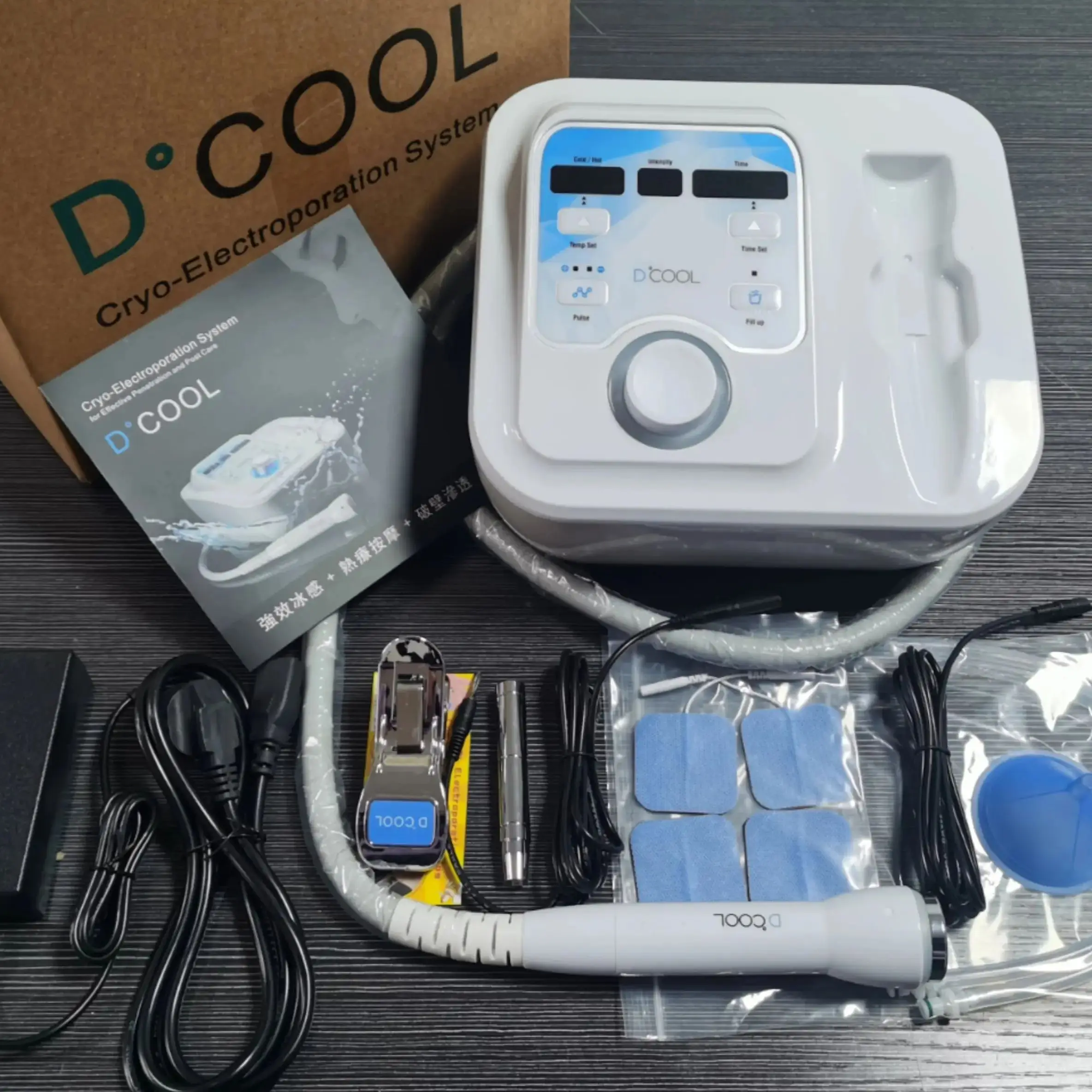 Professional Desktop Cold Electroporation Facial Massager Machine Skin Rejuvenation Tightening Anti-Aging Skin Care Device