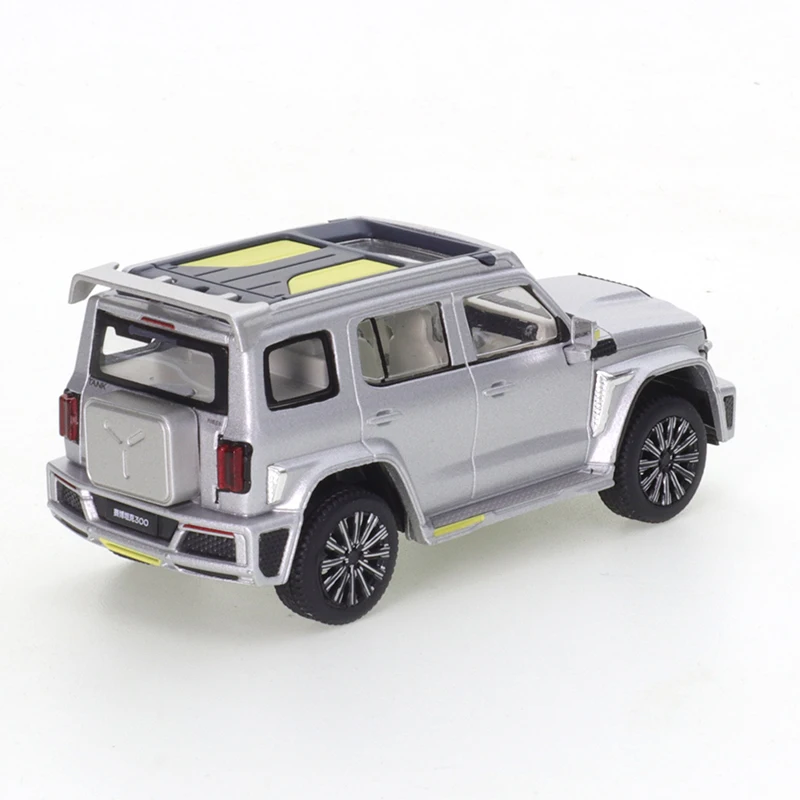 Xcartoys 1/64 Tank300 Cyberpunk Suv Off-Road Auto 'S Gelegeerd Motorvoertuig Diecast Metalen Model Kids Xmas Cadeau Speelgoed Voor Jongens