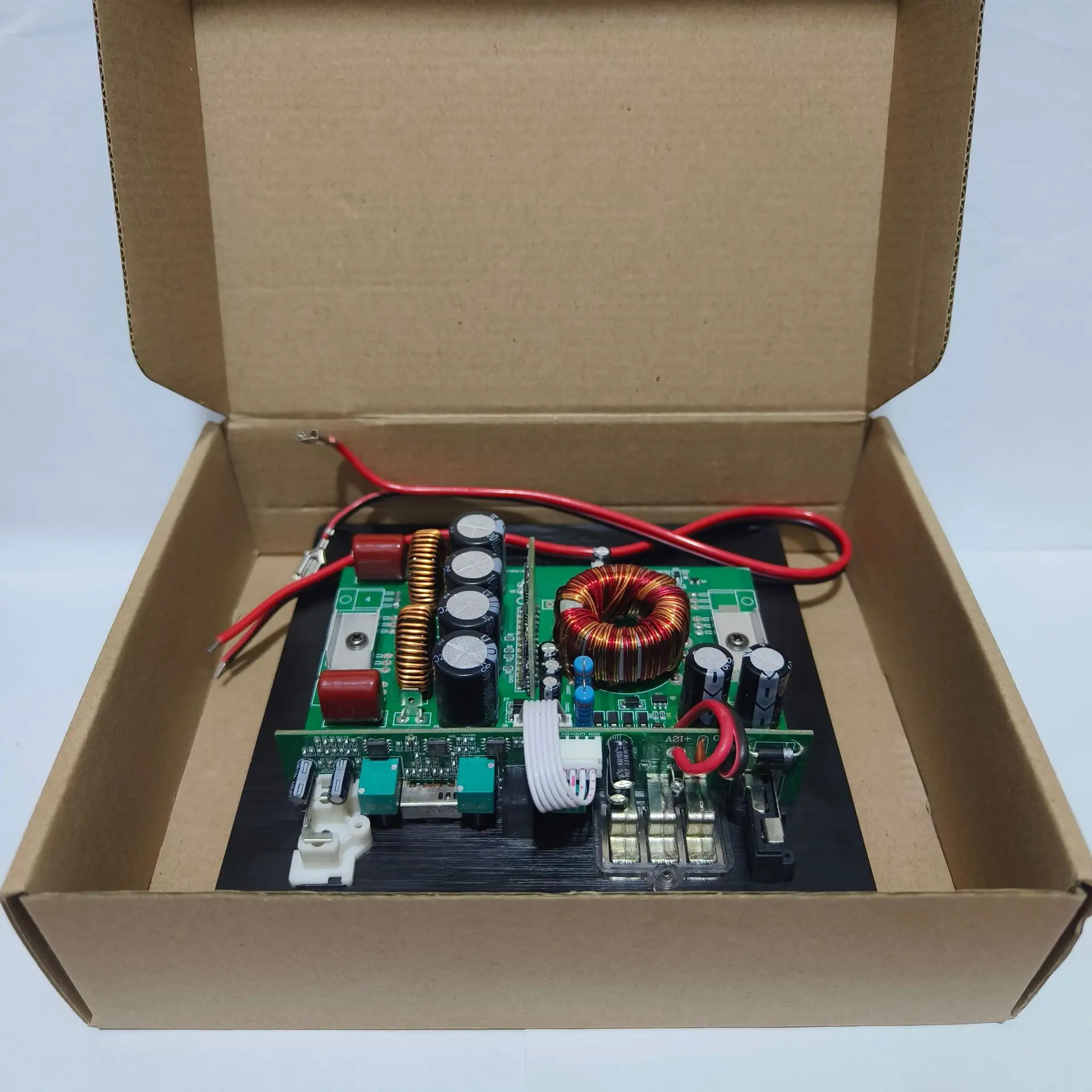 800W Digital Power Amplifier Board 12V Car Audio Audio Processor Sound Equalizer High Power
