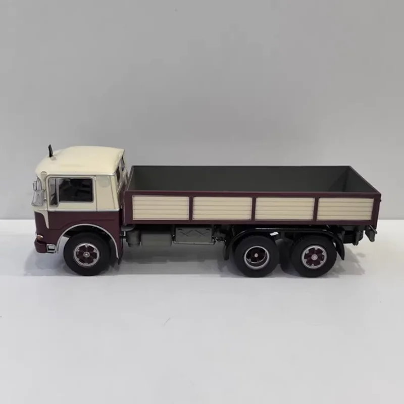 

DEA 1/43 Scale LANCIA esatau B Alloy Simulation Car Model Static Collection Decorated Holiday Toys Souvenir Gift