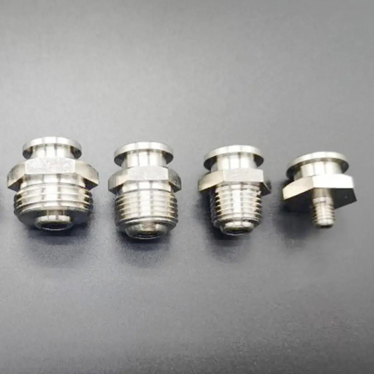 

BSPP Thread Metric Thread Male Nickel Brass Male Button Head Grease Zerk Nipple Boat