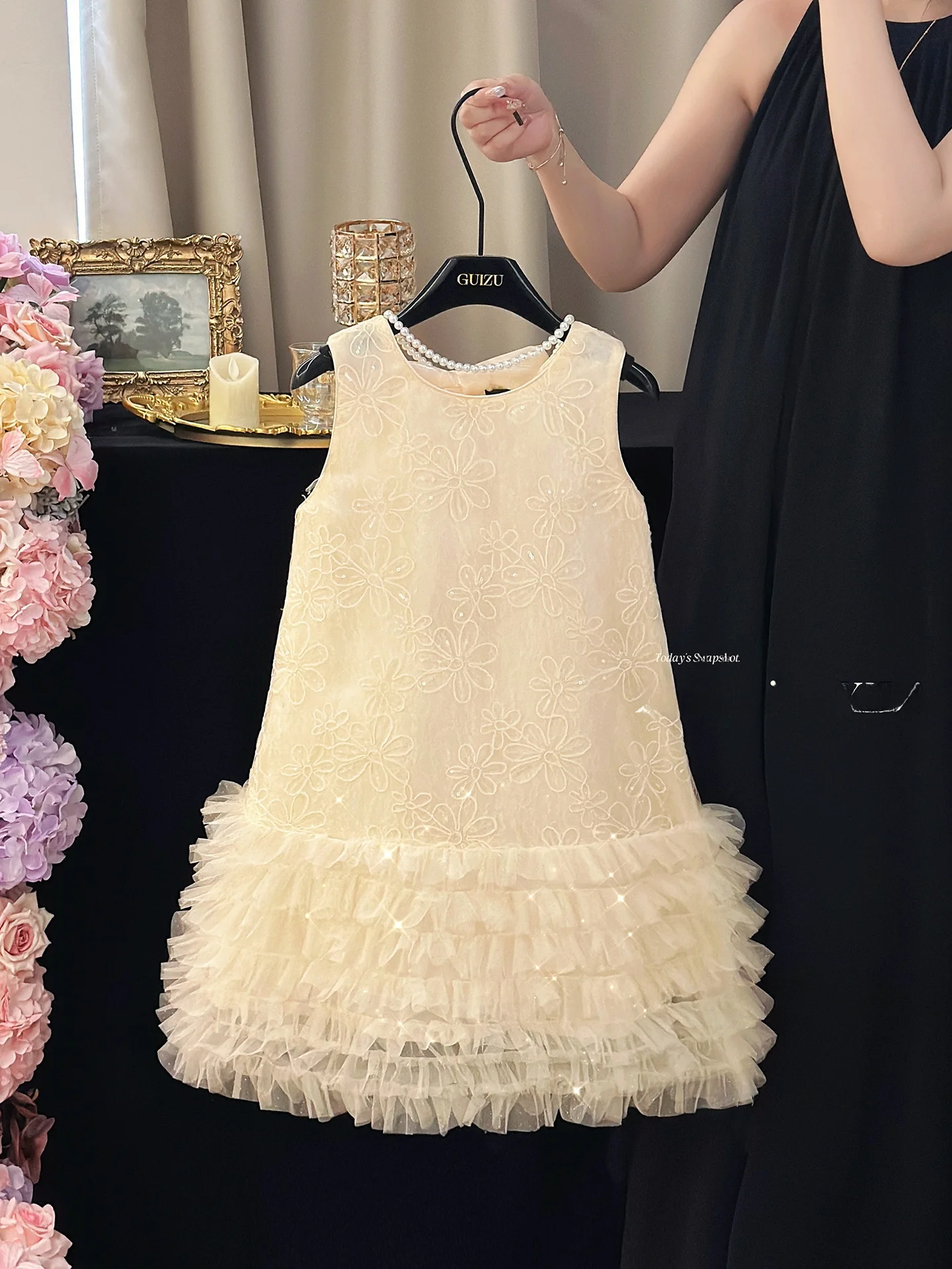 girls'-princess-dress-embroidered-vest-summer-birthday-party-dress-soft-mid-waist-skirt-length-medium-no-sleeve-zipper-closure