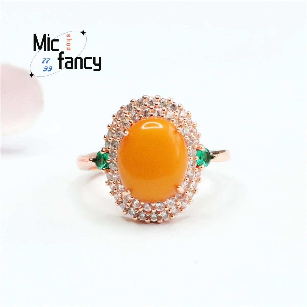 

Natural Honey Wax Full Chicken Oil Red Amber Ring Wrapped with Zirconia Embedded Finger Support Simple Retro Style Holiday Gift