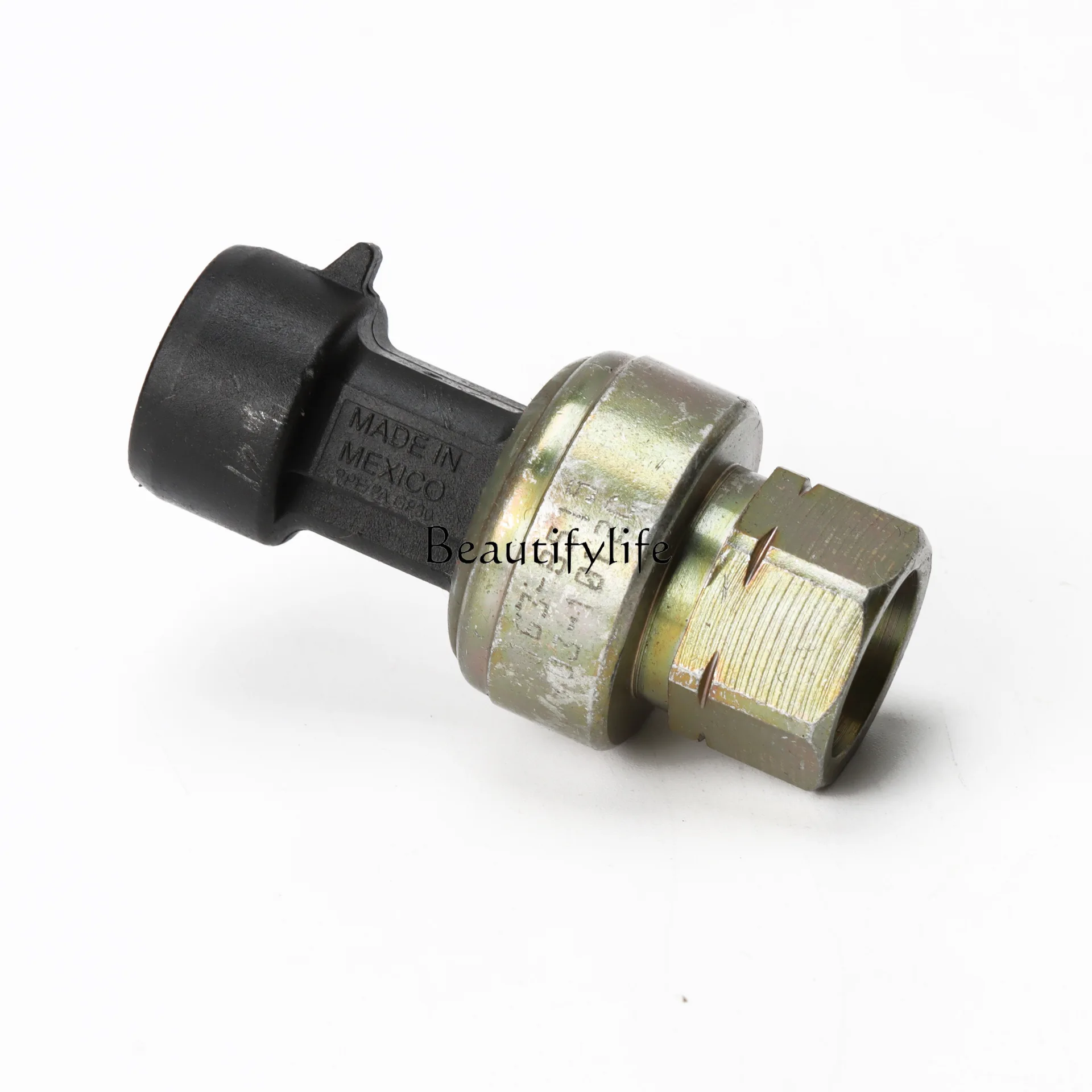 

2 Applicable to truck pressure sensor auto parts spot cross-border wholesale