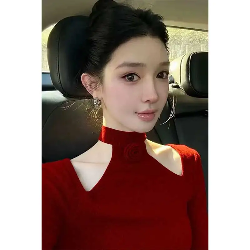 

Women Clothes Autumn Winter Simplicity Elegant Hollow Out Solid Color Knitting Female O-neck Temperament Sweater Pullovers Top T