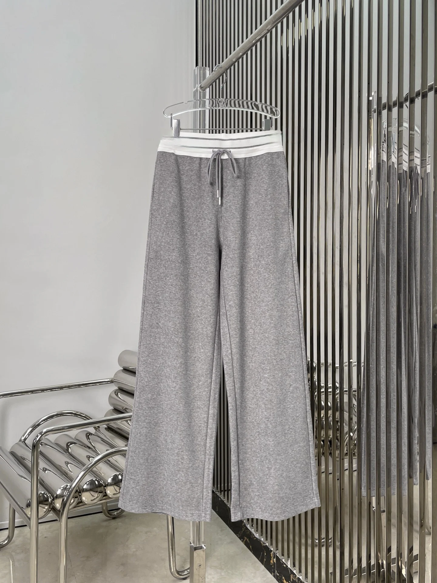 

Женские широкие спортивные брюки с высокой талией, свободного кроя, удобные, больших размеров, с красной надписью на поясе, длинные, для повседневной носки