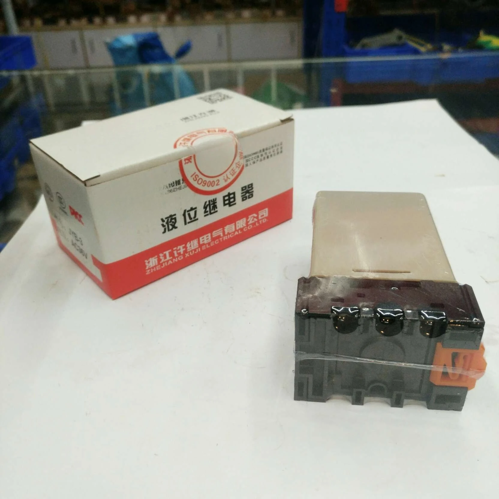 Level relays are widely used in underground garages, reservoirs, dams, home swimming pools, water towers