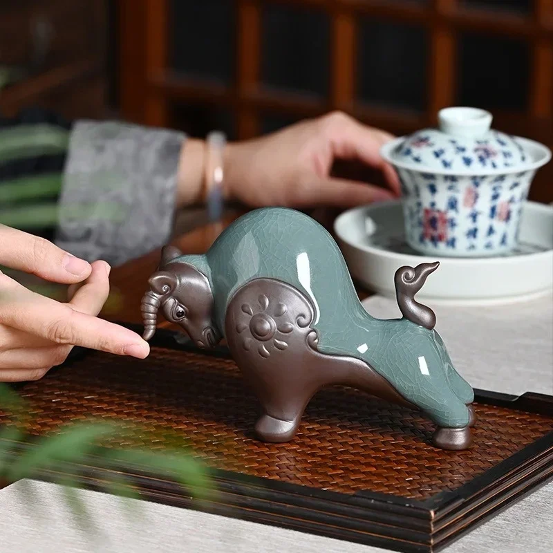 Ceramic Wealth Attraction Bull Ornament Zodiac Ceramic Crafts Home Living Room Entrance Wine Cabinet Office Desk Decoration