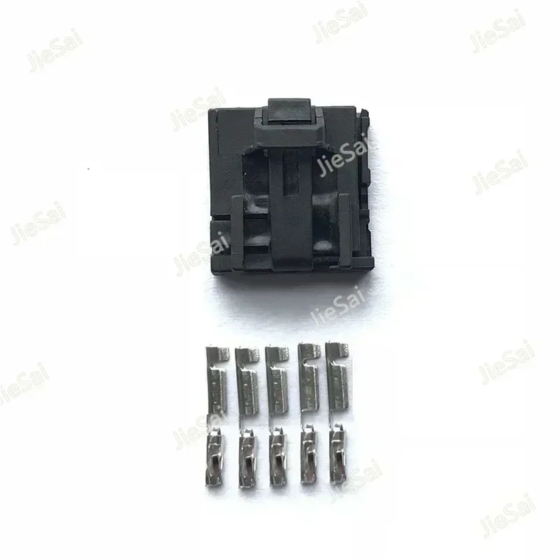 5 Pin Auto Steering Wheel Plug Socket For VW Female Automotive Connector
