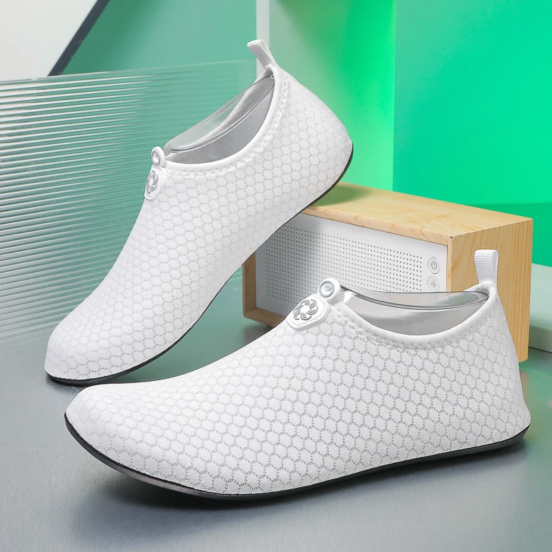 

Quick Dry Water Sports Shoes Breathable Non-slip Aqua Socks for Beach Swim Surf Yoga Gym Training