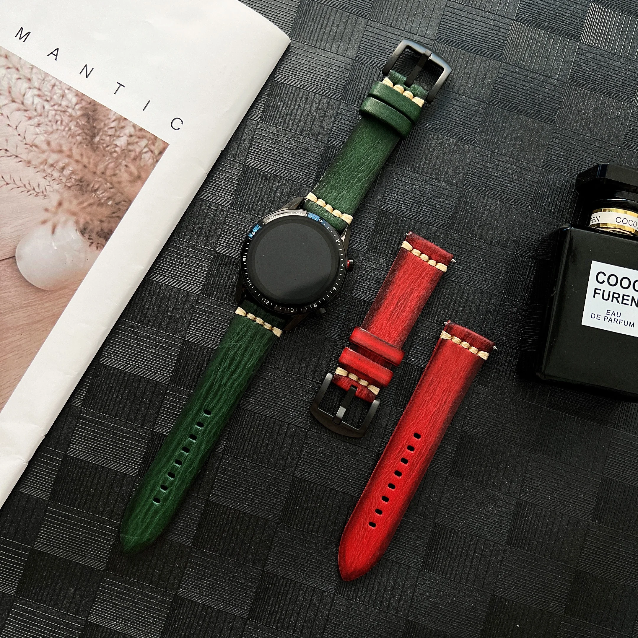 Premium Leather Strap For Huawei Watch 3 Pro/Amazfit GTR/Stratos   Oil Wax Bracelet Wristband For Samsung Galaxy watch 3/Gear S3