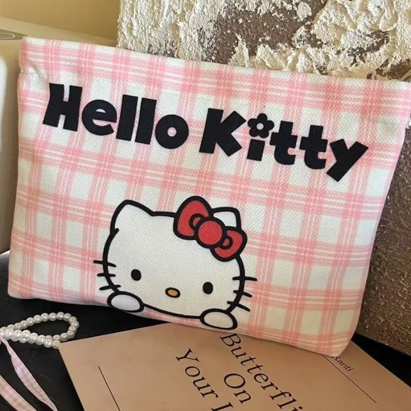 

Розовая клетчатая косметичка Hello Kitty, большая вместительная милая студенческая сумка с героями мультфильмов, новая сумка для хранения на открытом воздухе, женские товары, оптовая продажа