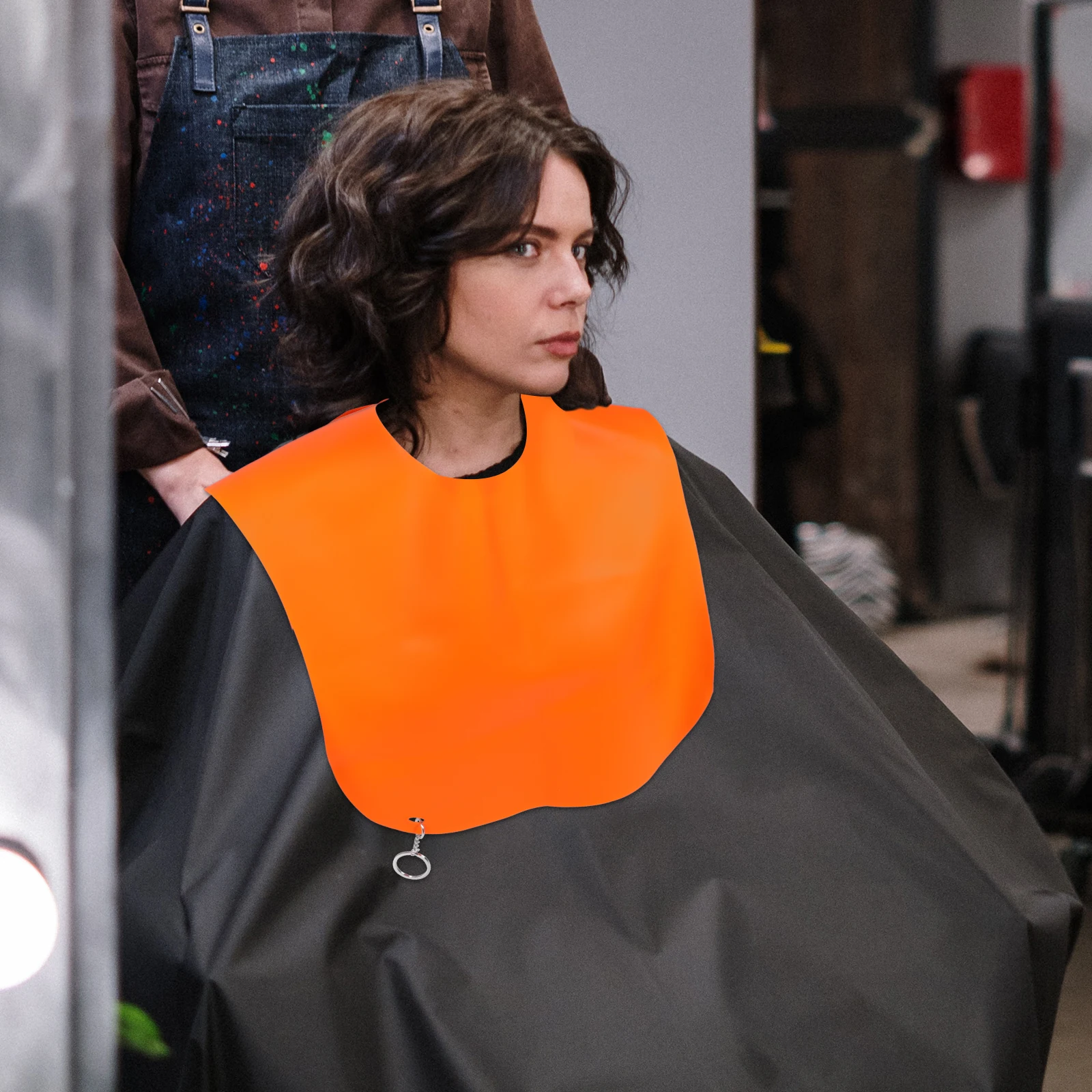 

1Pcs Waterproof Hairdressing Shoulder Pad Salon Shawl for Hair Dyeing Hair Cutting Cape Barber Supply Hairdressing Shawl