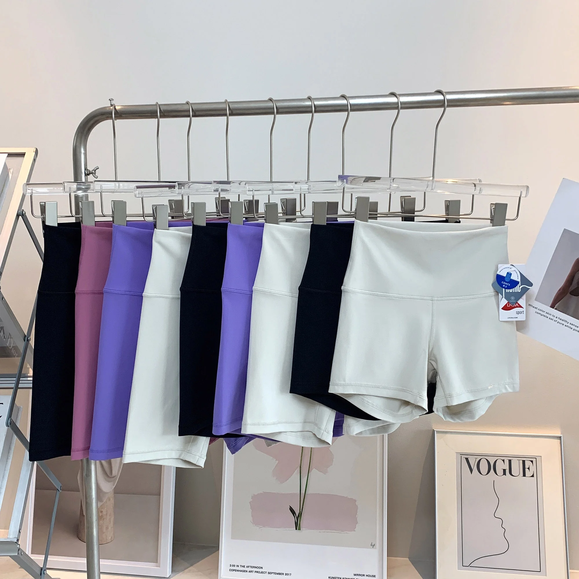 

Ultra-Soft Skin-Friendly Yoga orts Women's Slimming Base Layer Tummy Control Butt Lifting Sports Pants Fitn Capri