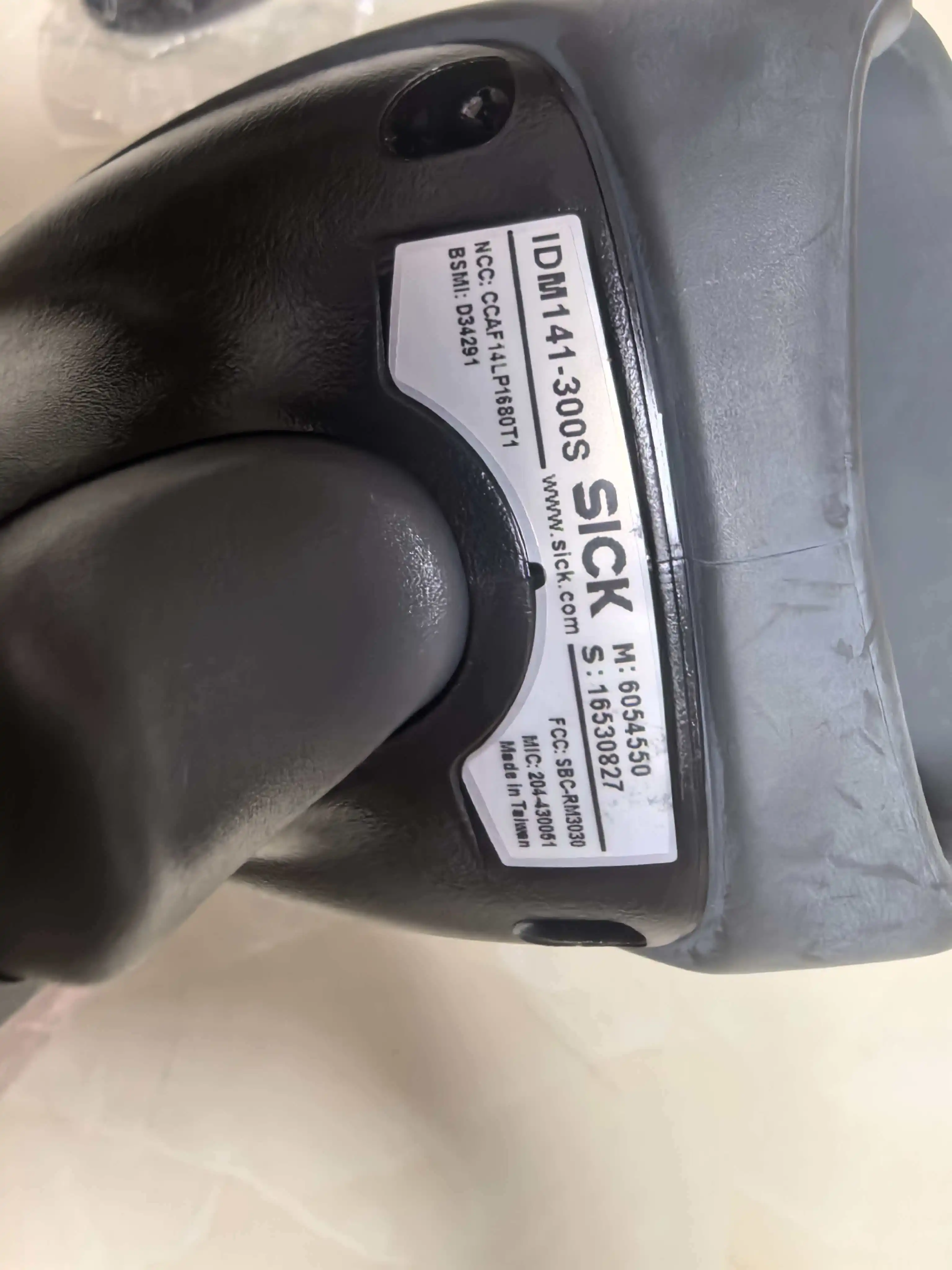 مريض ماسح الباركود المحمول IDM141-300S #1