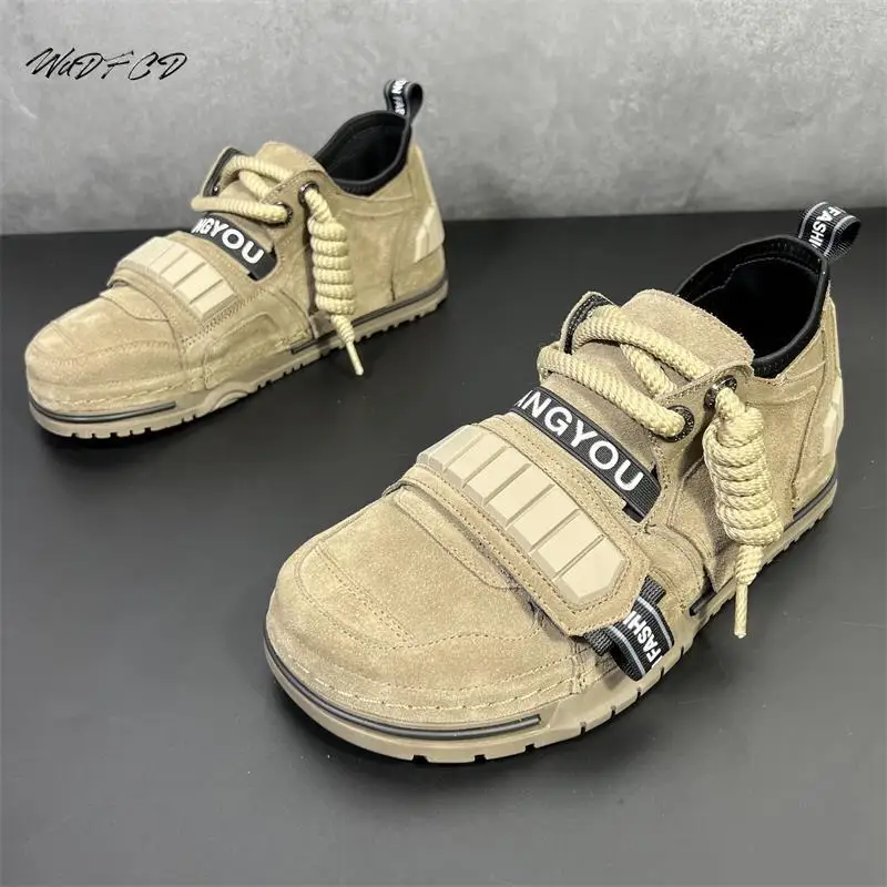 Sneaker Casual Men Designer Winter Plush Snow Shoes Fashion Cow Suede Upper Flat Board Shoes Trend Cool Easy Matching Loafers