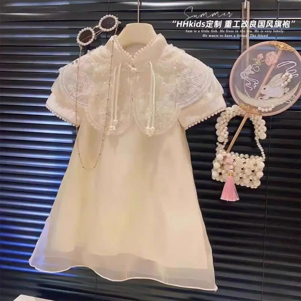 

Baby Girls Short sleeved Dress Summer New Baby Embroidered Collar Mesh Princess Dress Children's National Style Dress