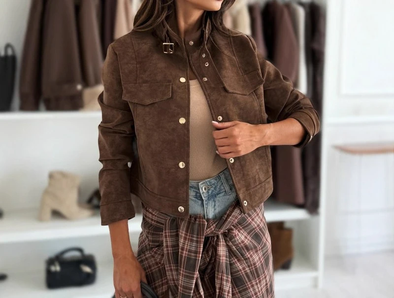 

2025 Winter New Casual Fashion Solid Color Zipper Short Coat Deer Top for Women