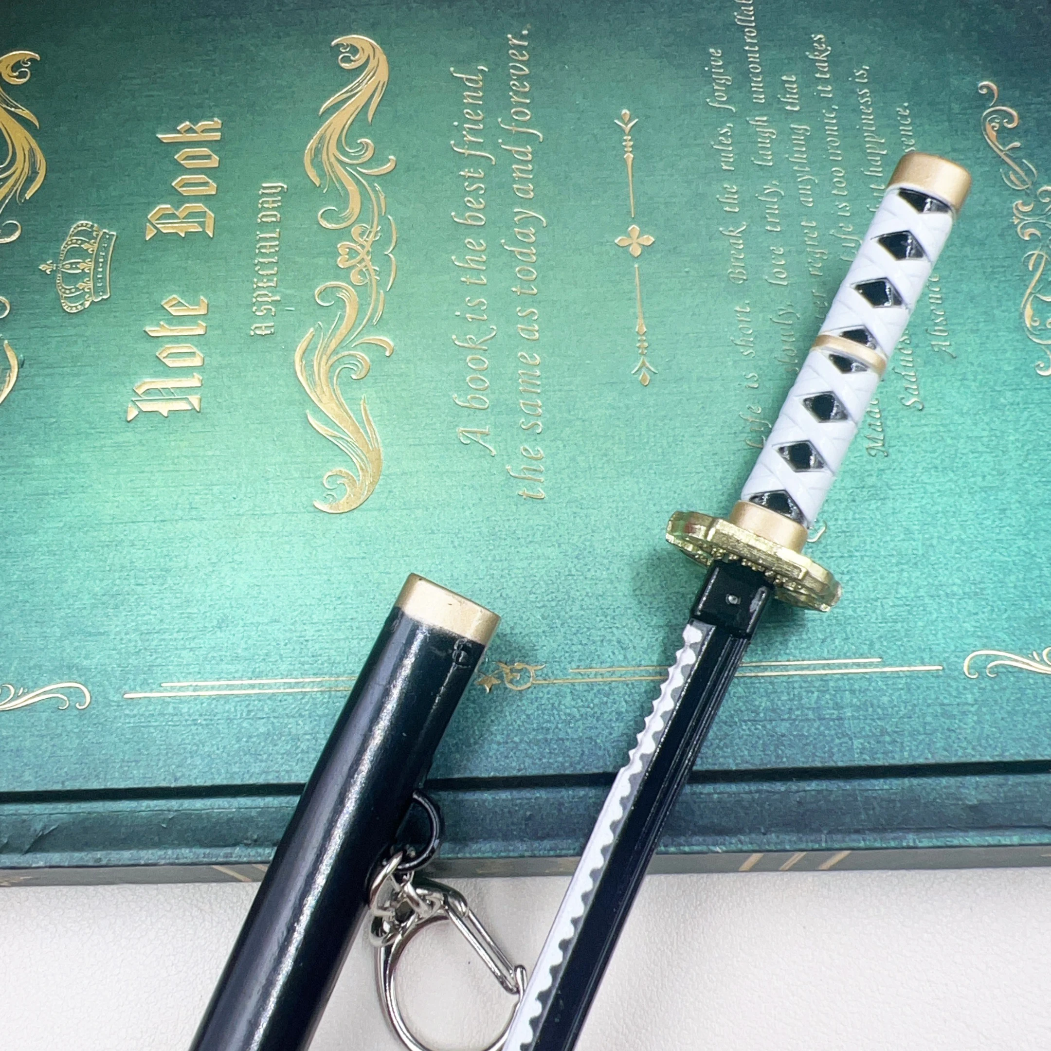 22cm 머치 버질 야마토 카타나 검 키체인 단테 데빌 메이 크라이 게임 주변기기 팬 선물용