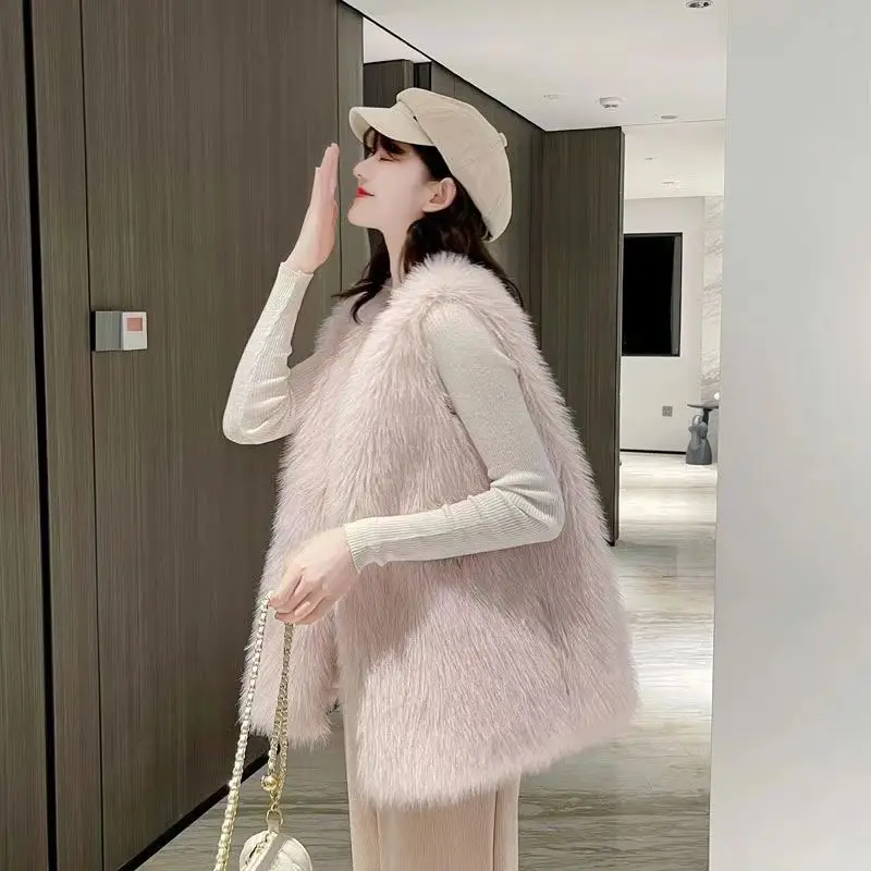 

Iconic Street Fashion Week Luxury Brand Cropped Faux Fur Coat Women Winter 2024 Hot Cool Girls Fluffy Short Fur Jacket QY208