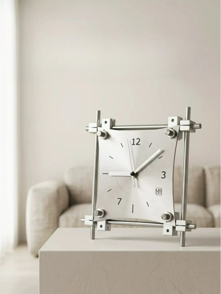 Creative Desktop Clock Ornament Bauhaus Optical Axis Stainless Steel High-end Home Atmosphere Decoration Gift