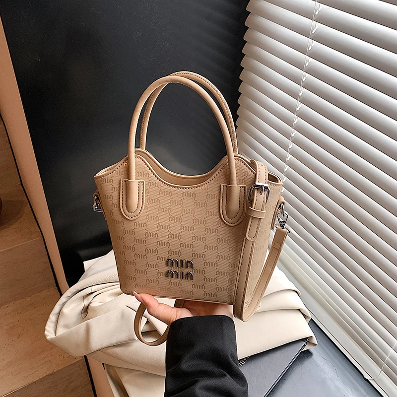 

Versatile Women's Crossbody Bag Tote Bags Combo Made Of Premium Leather By Famous Classic Designer