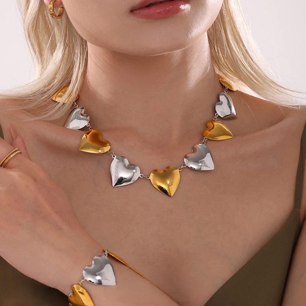 

Dawn's Jewel European And American Fashion Love Patchwork Chain Necklace Bracelet Set Exaggerated Accessories Do Not Fade