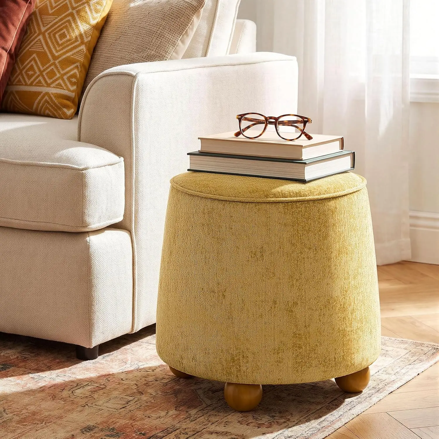 Outdoor Furniture Yellow - Ronde, taps toelopende poef met rubberhouten