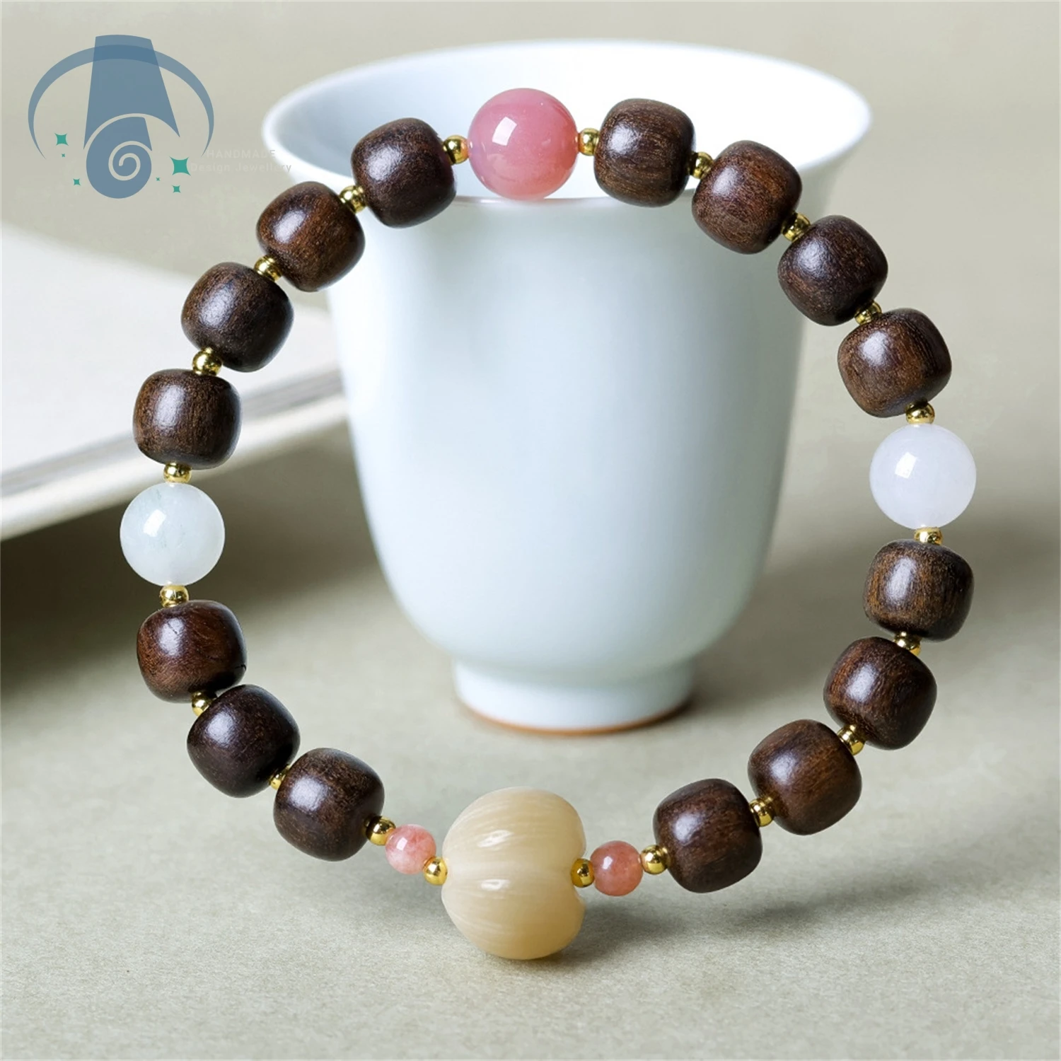 

Браслет ручной работы из натурального медицинского агарового дерева, бусины Бодхи, корнь персика, очаровательные бусины в форме старой бочонка, макраме, ювелирные изделия в китайском стиле