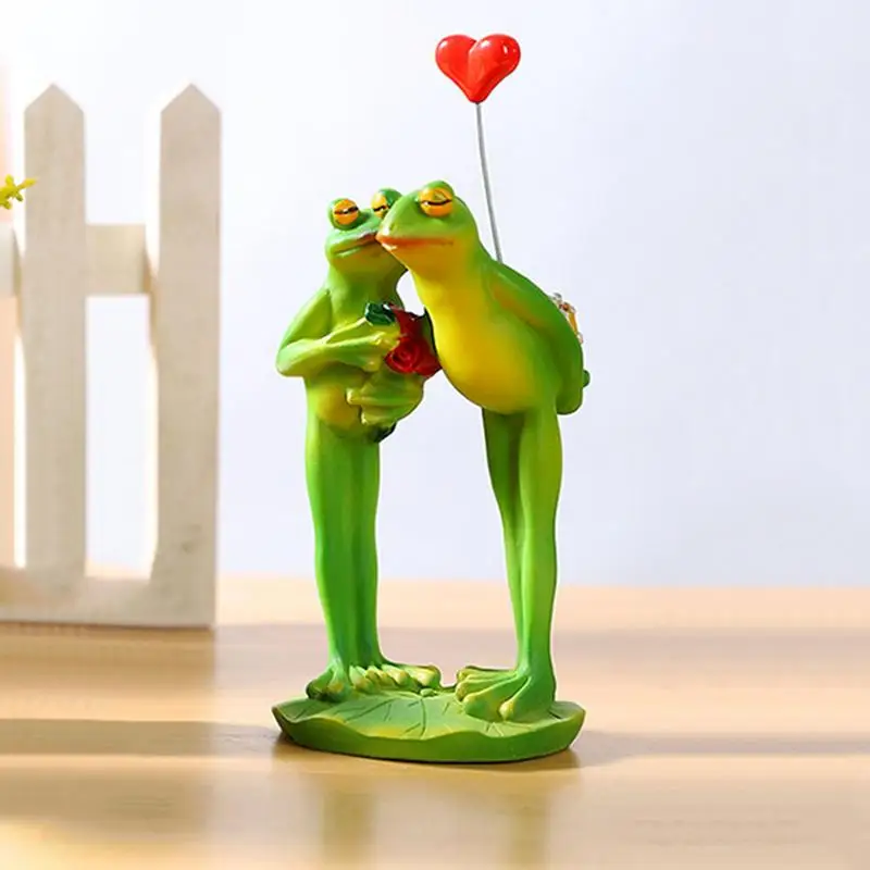 Frog Couple Statue Decorative Sculpture For Desk Decorative Abstract Animal Figurines Tabletop Statues For Home Table Small