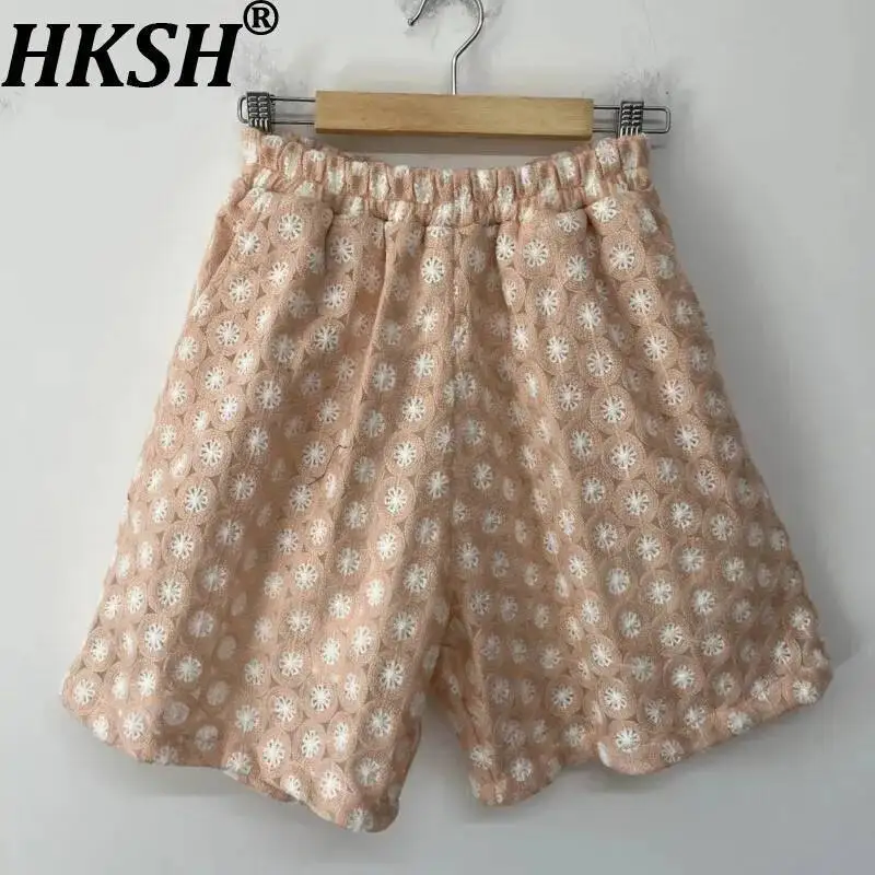 

HKSH Summer New Men Tide Chic Ins Embroidery Hollow-Out Original Design Shorts Elastic Waist Vibe Y2K Trend Brand Capris HK24234