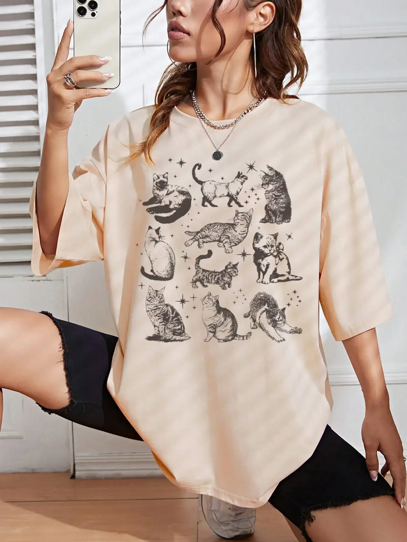 Kawaii Cute Cat Graphic Tee Cotton Loose Short Sleeve T-Shirt Vintage Cat Shirt Comfortable Colorful T-Shirt Gift For Cat Lovers