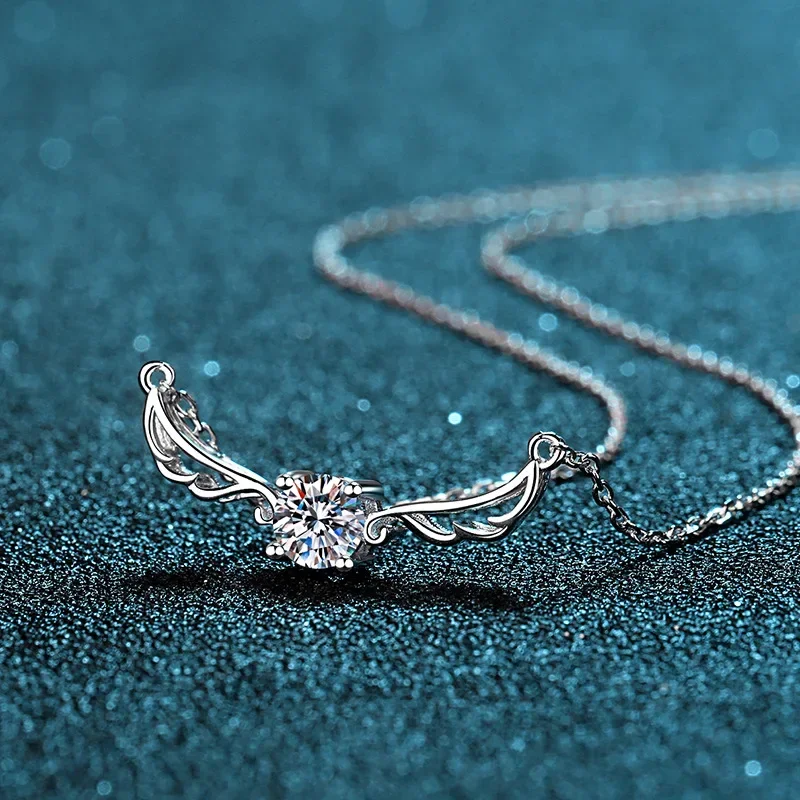 MoiEclat Store Platinum PT950  Women Angel's Wings 0.5ct Moissanite Pendant Necklaces Diamond Chain Jewelry Valentines Day Gifts