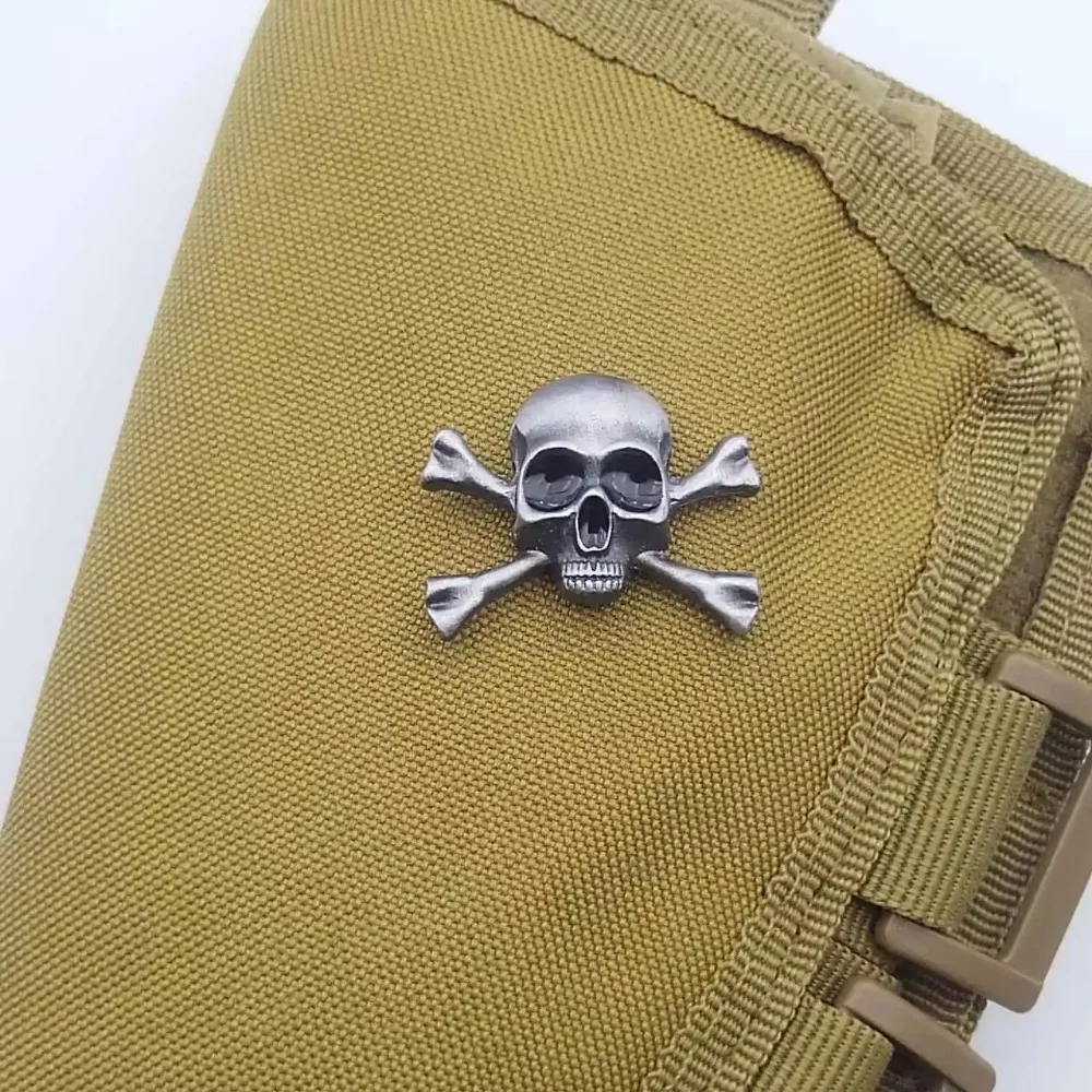 Punk Style Skull Head Brooch Metal Gothic Backpack Badge rock bands Ghost Head Clothing Bag Pin Fashion Men Halloween trend gift