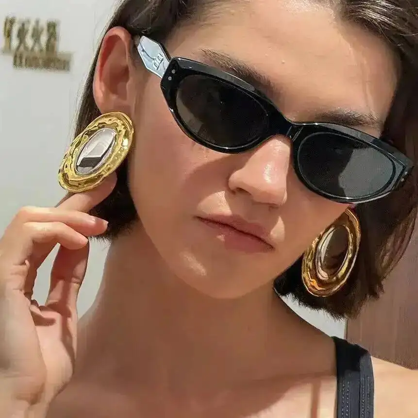 

Salircon Exaggerated Irregular Geometry Stainless Steel Stud Earrings Women Vintage Glossy 18K Gold Plated Earrings Jewelry
