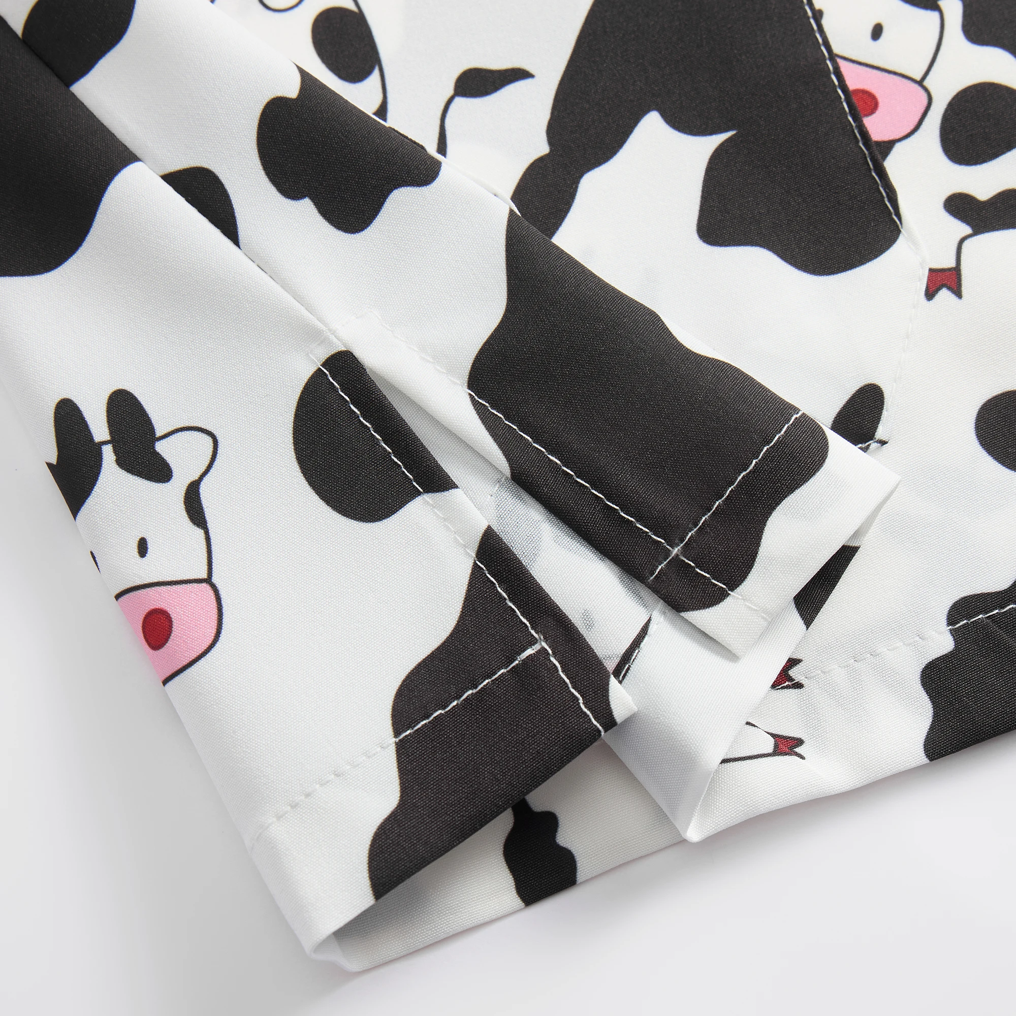 【Divertimento】 T-shirt da donna con stampa di mucca bianca e nera per cartoni animati chirurgici per infermiere, animali domestici, ospedale, abbigliamento da lavoro medico