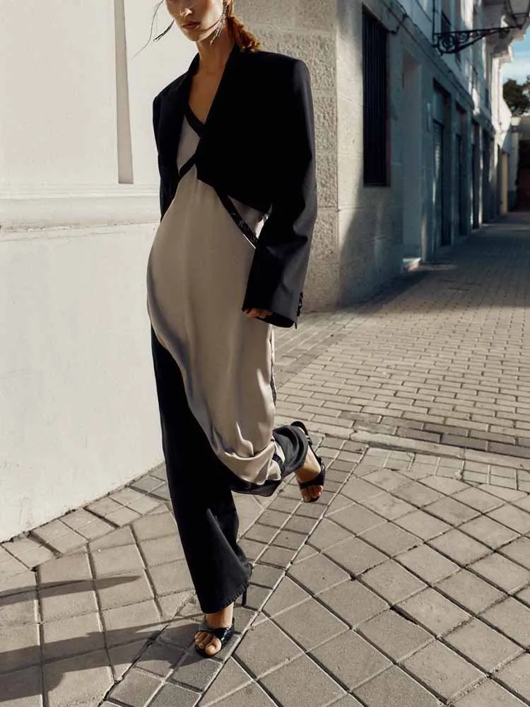 

European and American style winter new arrivals fashionable women's clothing short suit jacket with padded shoulders and pleats