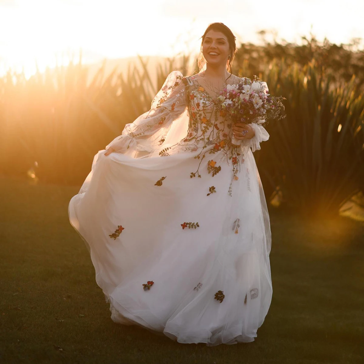 Customized Colorful V Neck Puffy Wedding Ball Gowns Backless Long Bubble Sleeves Embroidered Wildflowers Lace Unique Bride Dress