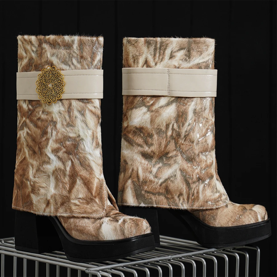 Botas hasta el tobillo hechas a mano con estampado de crin de caballo y cuero genuino, botas de mujer con hebilla de flor metálica, zapatos de mujer a la moda